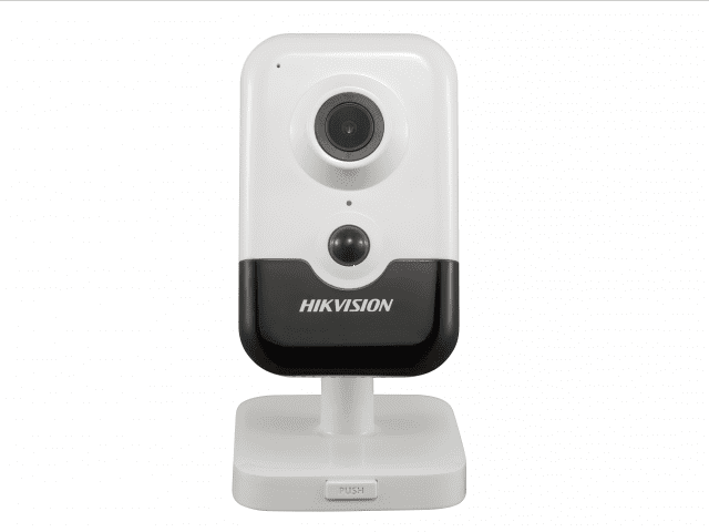 IP-камера Hikvision DS-2CD2425FWD-IW (2.8 мм) с EXIR-подсветкой 10 м